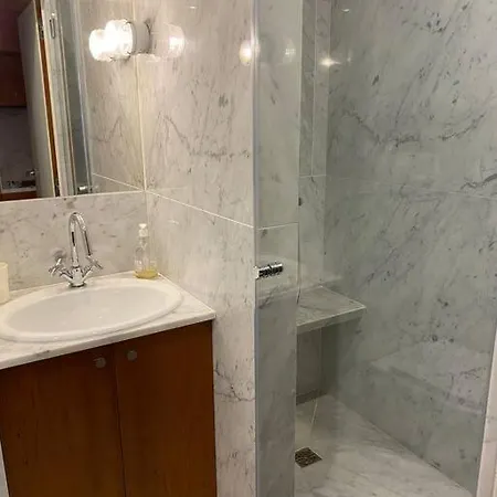 Magnifique * Παρίσι